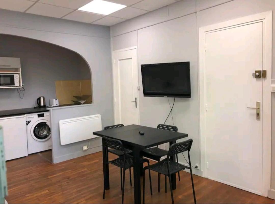 Charmant Studio-Lyon 3Eme Екстериор снимка